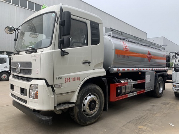 12.7方國(guó)六東風(fēng)天錦單橋油罐車